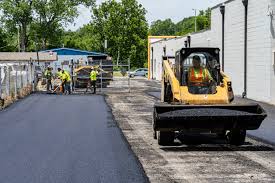 Best Gravel Driveway Installation  in Seaford, NY